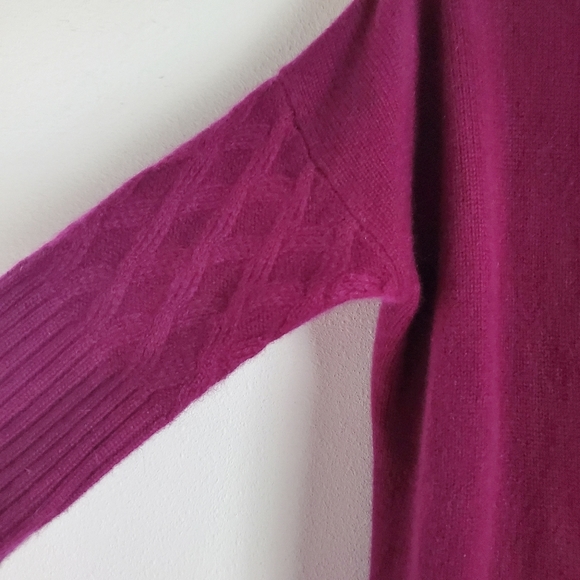 The Cashmere Project Sweater Womens M Berry Fuschia Cableknit High Low - Picture 7 of 9